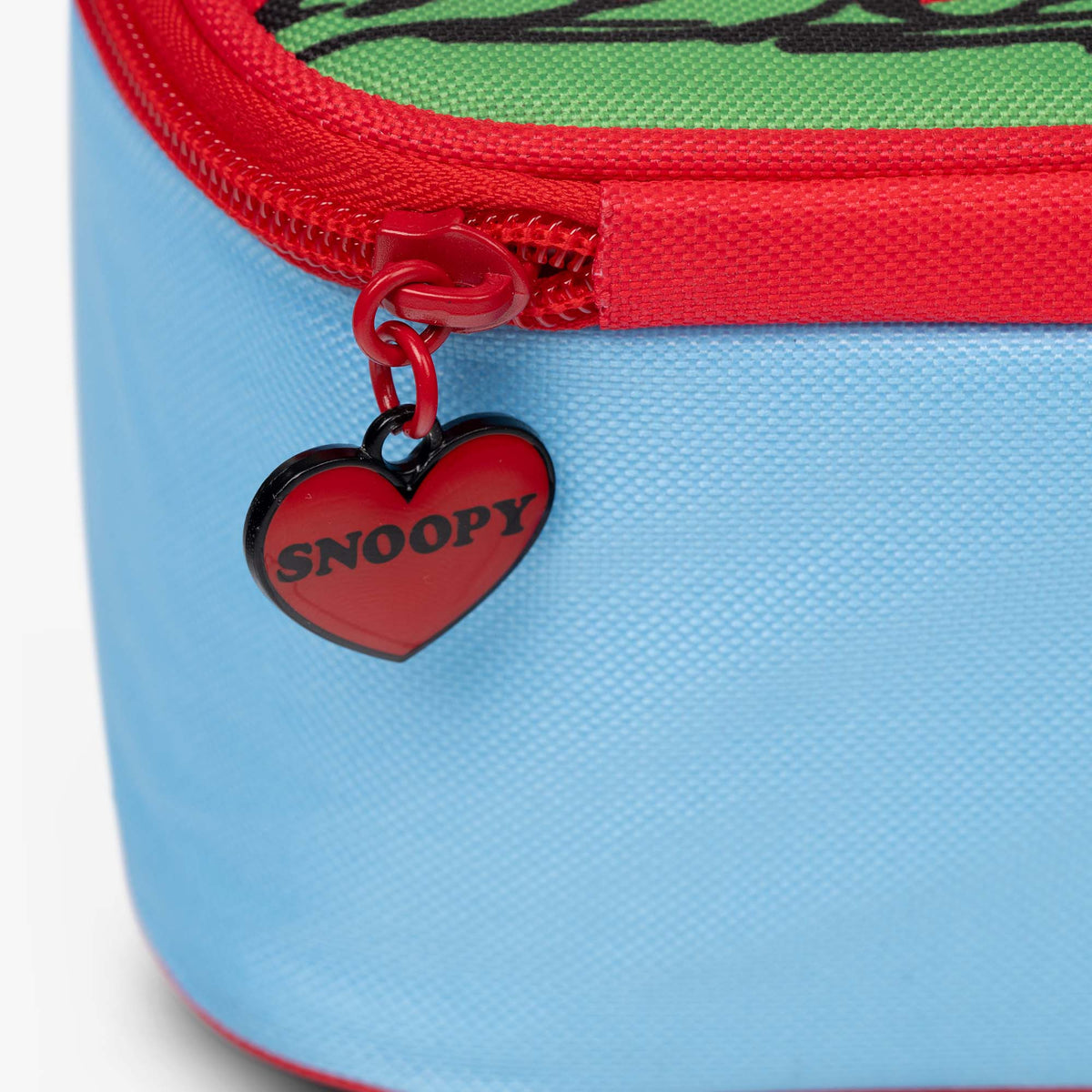 snoopy-s-doghouse-horizontal-lunch-cooler-bag-i8 00028034-Z.jpg