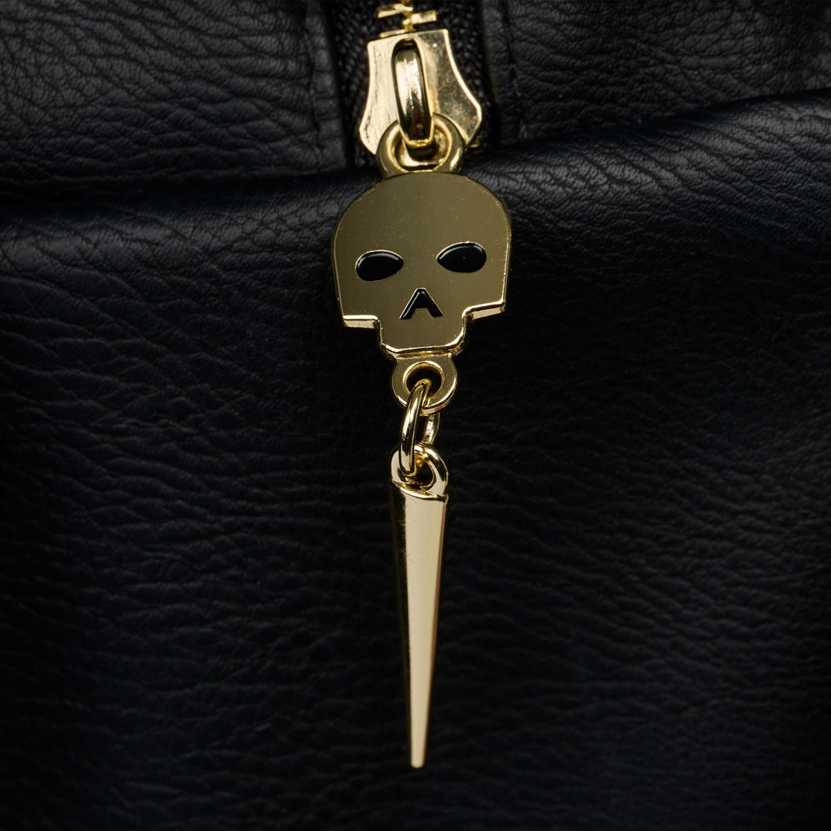 liquid-death-coffin-crossbody-cooler-bag-d8 00028055-Z.jpg