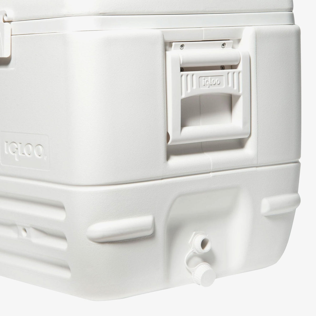 quick-and-cool-150-qt-cooler-t7 00044363-quick-and-cool-150-qt-cooler-side_d261c6aa-cd7b-40f6-b463-5023d91df276.jpg