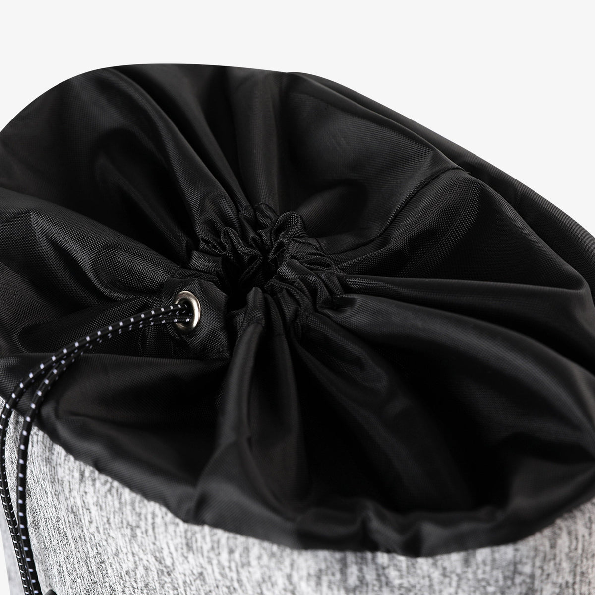 moxie-cinch-18-can-backpack-n5 00062117-C8.jpg