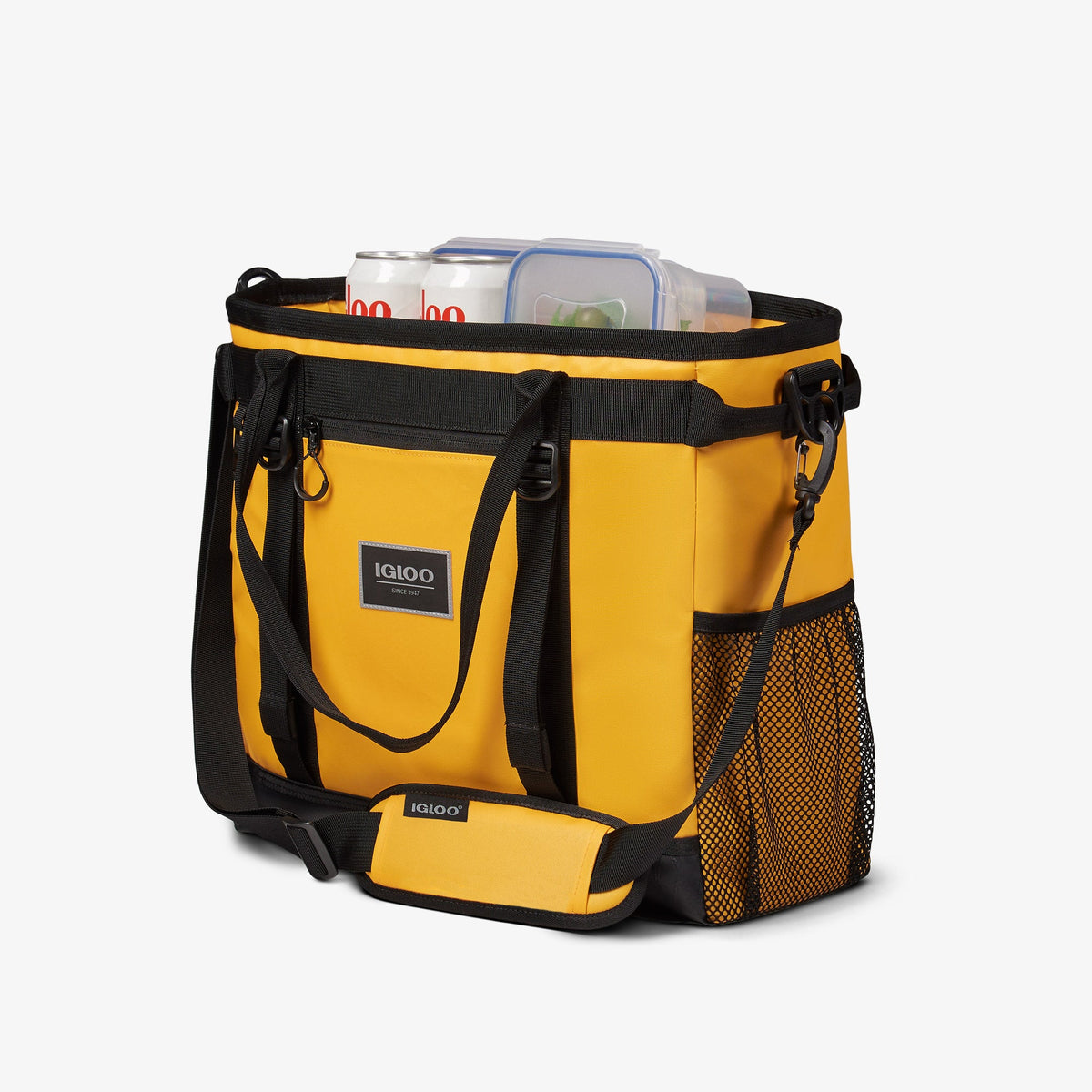 pursuit-30-can-tote-q1 00065993_3.jpg