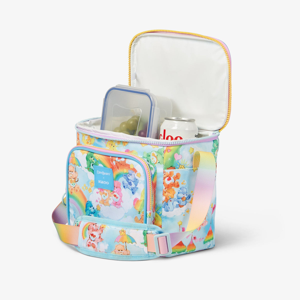 the-care-bearstm-clouds-square-lunch-bag-x7 00066102_3.jpg