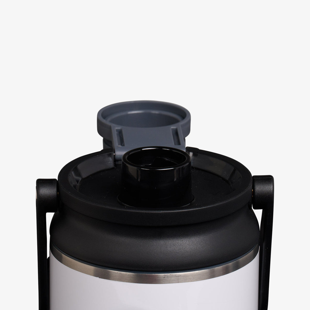 36-oz-twist-n-chug-bottle-m6 00071089-L1.jpg