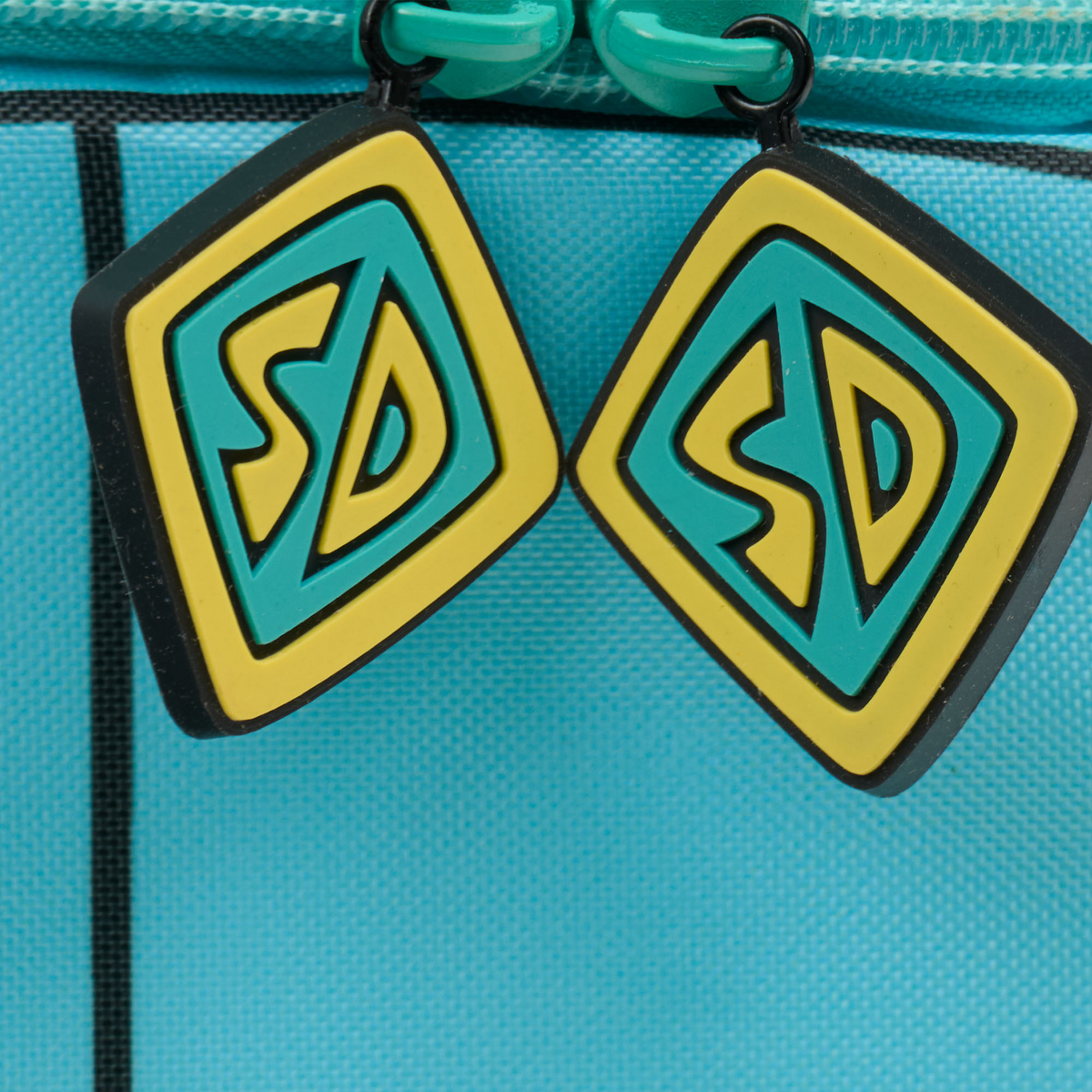 scooby-doo-mystery-machinetm-cooler-bag-g9 download.png